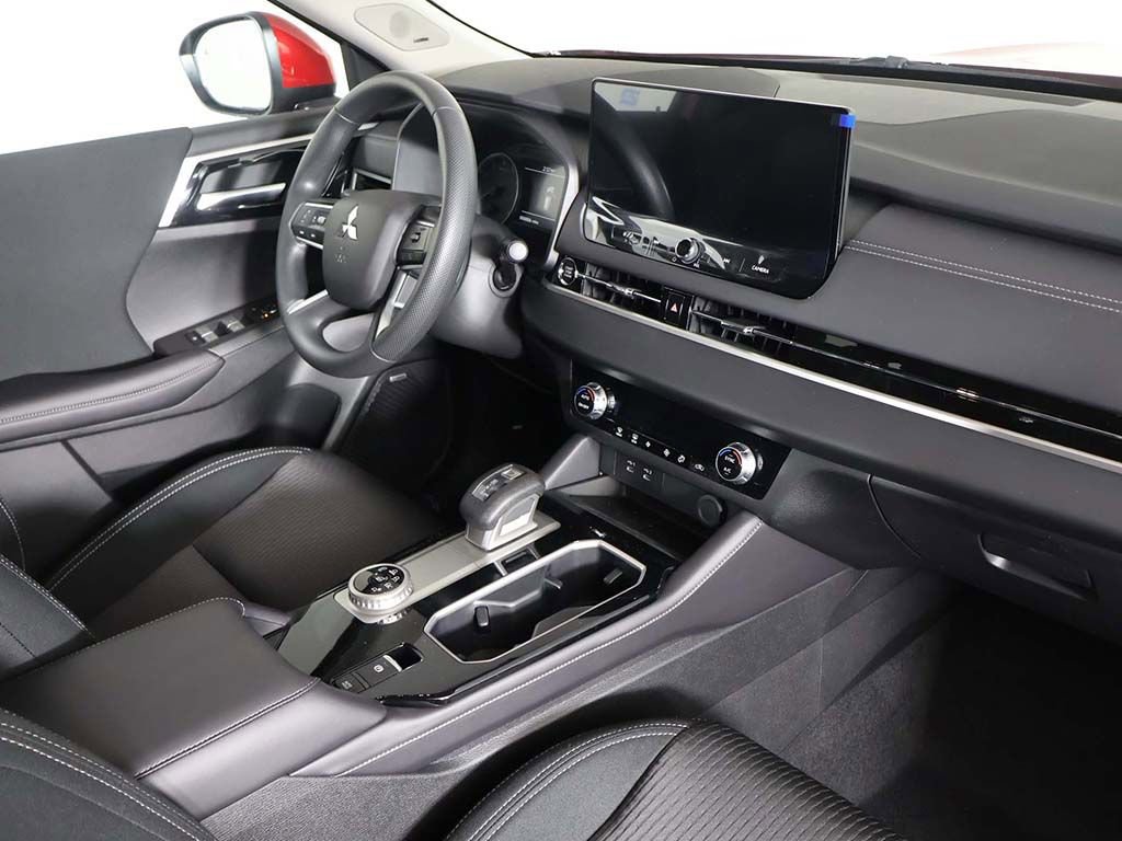New 2026 Mitsubishi Outlander ES FWD image 26