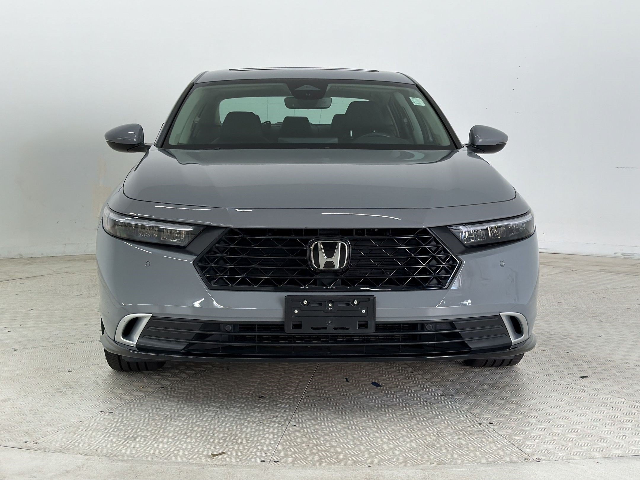Used 2025 Honda Accord Touring image 6