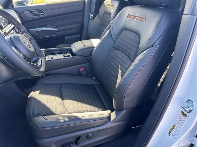 New 2025 Nissan Pathfinder Rock Creek image 28