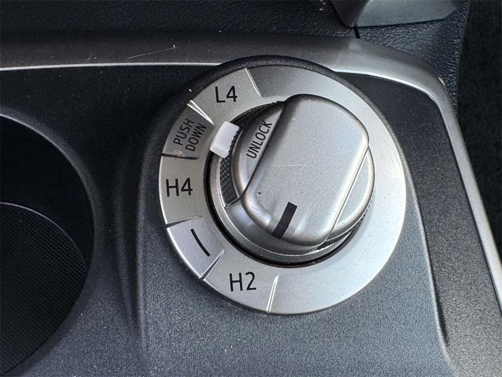Used 2024 Toyota 4Runner SR5 Premium image 8
