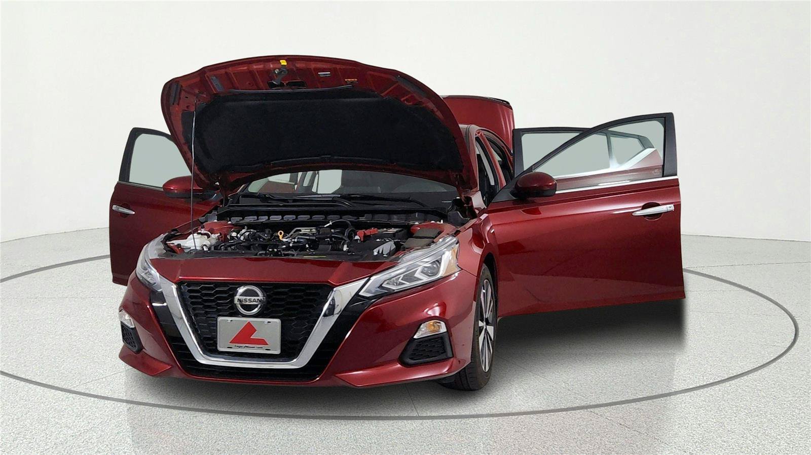 Used 2022 Nissan Altima 2.5 SV FWD image 8