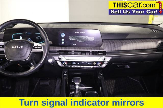 Used 2023 Kia Telluride EX w/ EX Captain's Chair Package image 24