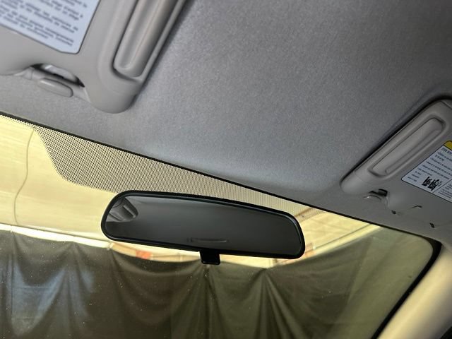 Used 2013 Nissan Versa SV FWD image 30