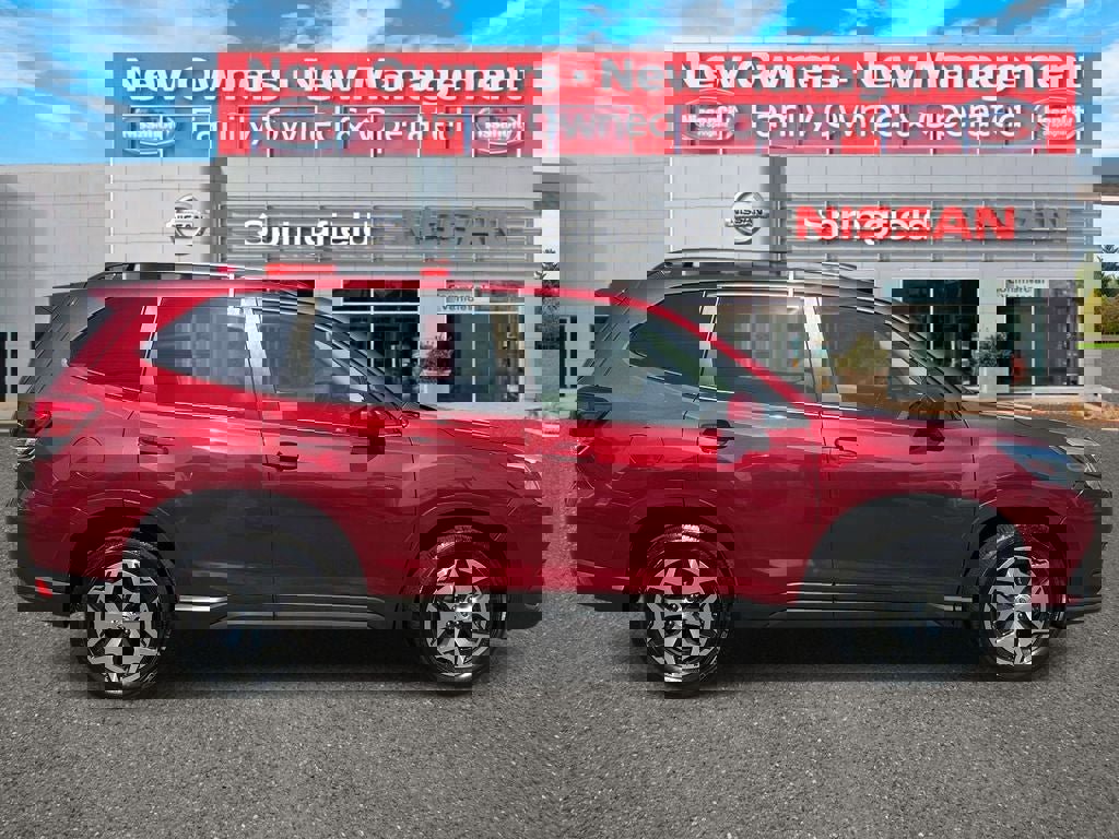 Used 2023 Subaru Forester Premium image 4