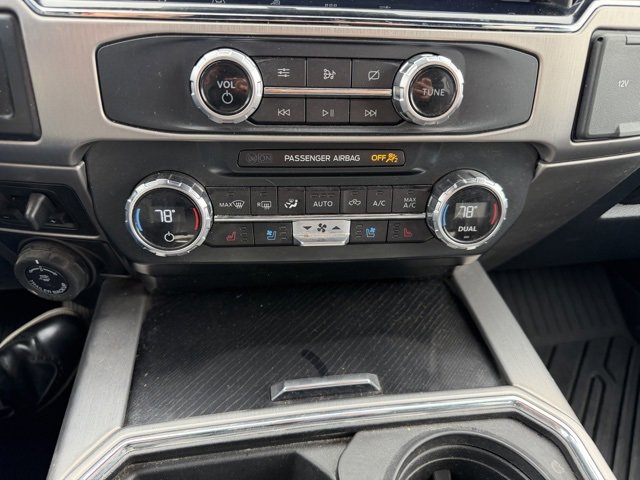 Used 2022 Ford F450 Platinum w/ FX4 Off-Road Package image 15