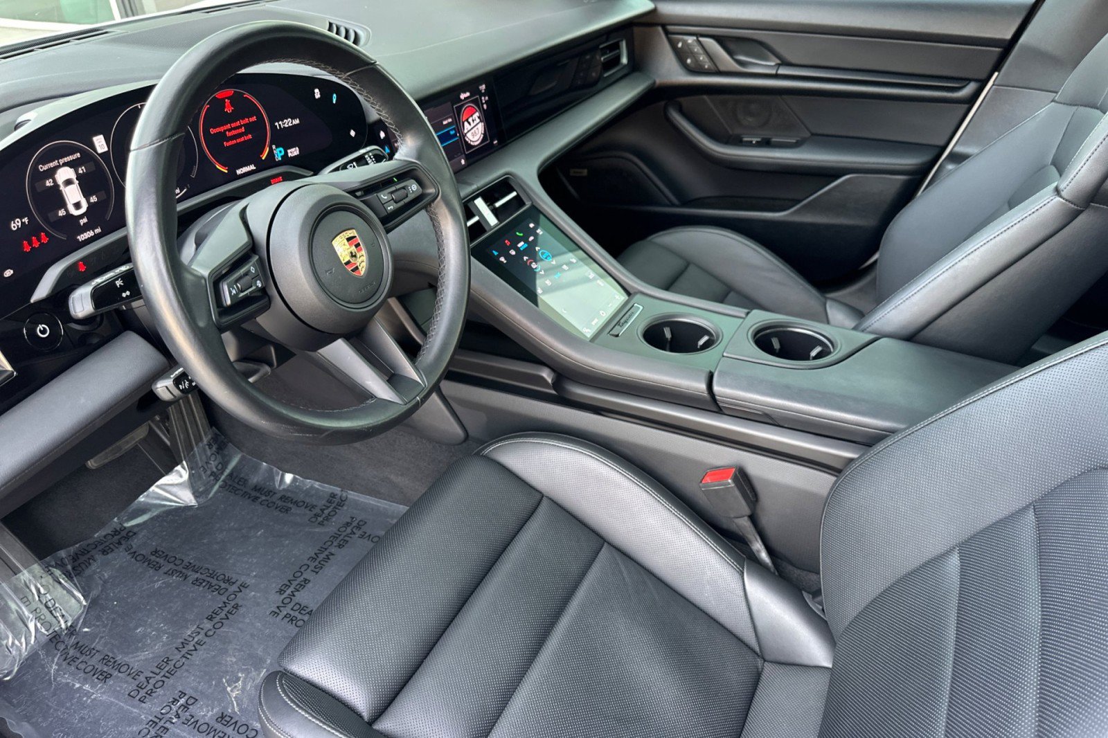 Used 2024 Porsche Taycan RWD image 4