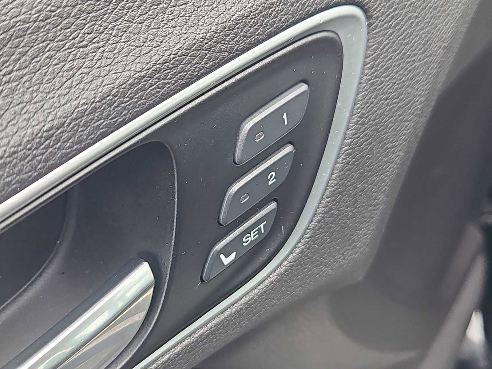 Used 2020 Acura TLX FWD image 18