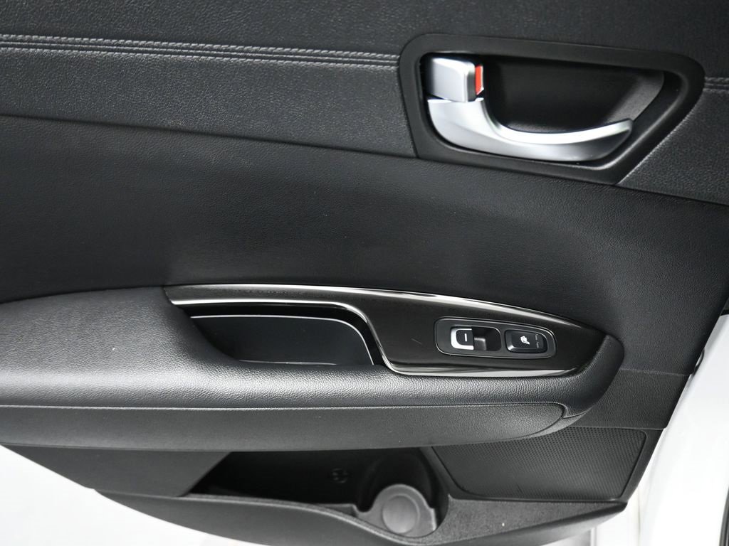 Used 2019 Kia Optima SX w/ SX Limited (Black) Package image 37