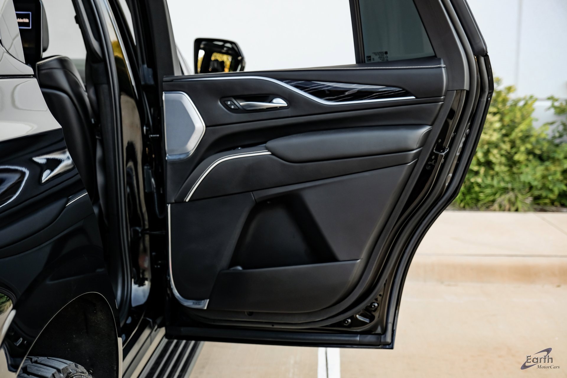 Used 2023 Cadillac Escalade V image 90