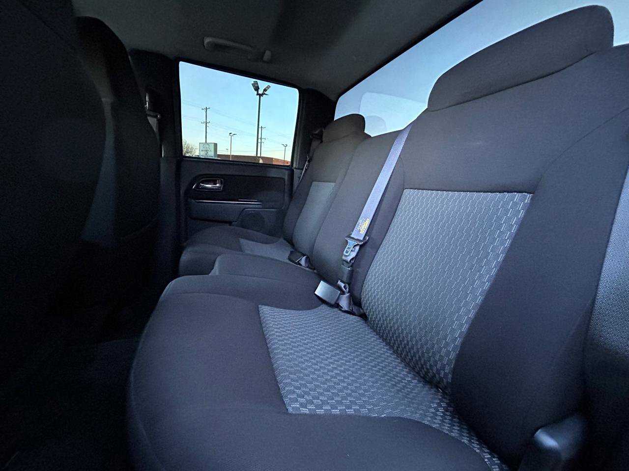 Used 2012 Chevrolet Colorado LT AWD/4WD image 11