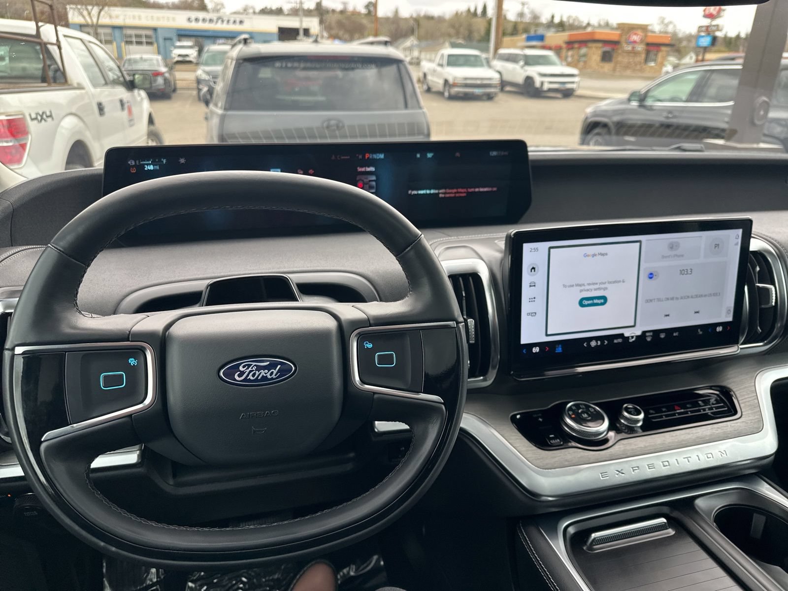 Used 2025 Ford Expedition Max Platinum AWD/4WD image 49