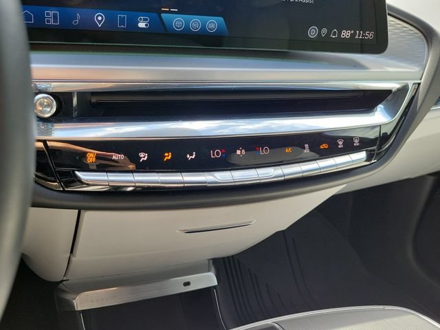 Used 2024 Cadillac Lyriq Luxury RWD image 32