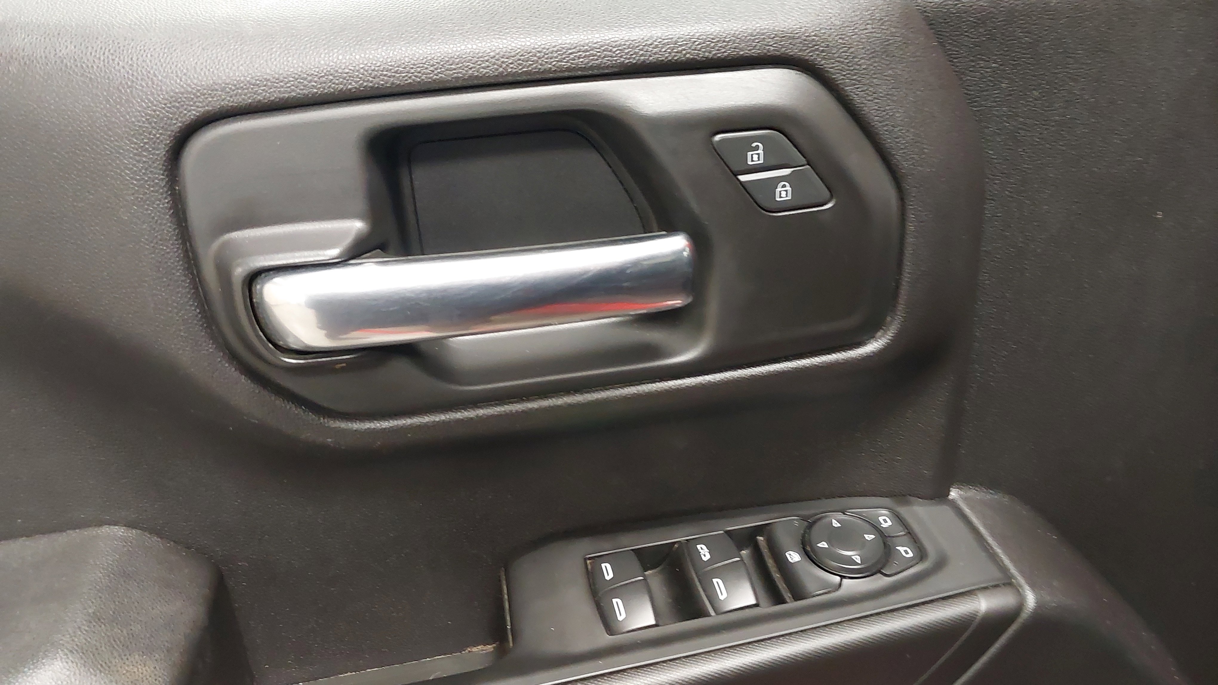 Used 2023 Chevrolet Silverado 1500 W/T w/ WT Value Package image 25