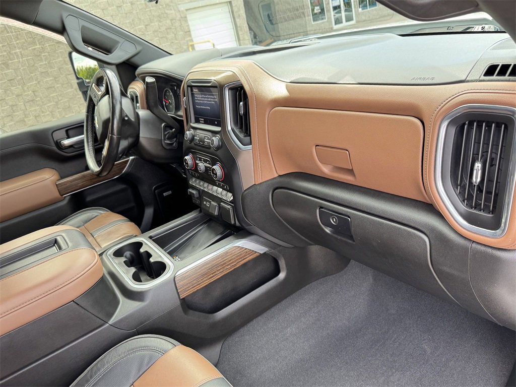 Used 2022 Chevrolet Silverado 2500 High Country w/ LPO, Hitch Package image 29