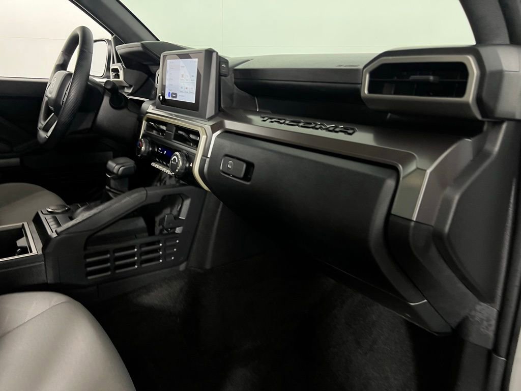 Used 2024 Toyota Tacoma SR5 image 28