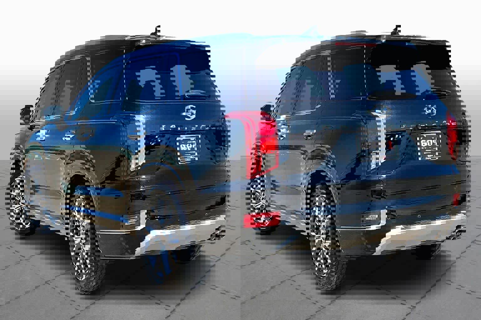 Used 2021 Hyundai Palisade Limited w/ Cargo Package FWD image 11