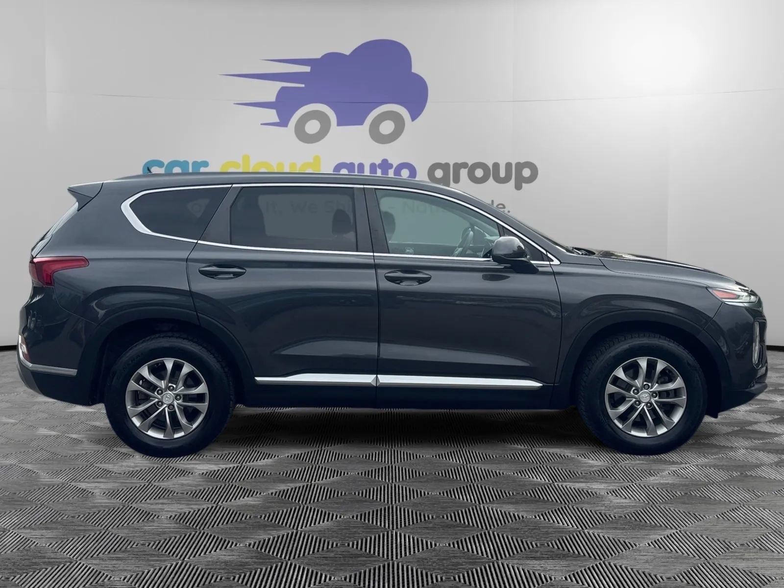 Used 2020 Hyundai Santa Fe SE AWD/4WD image 6