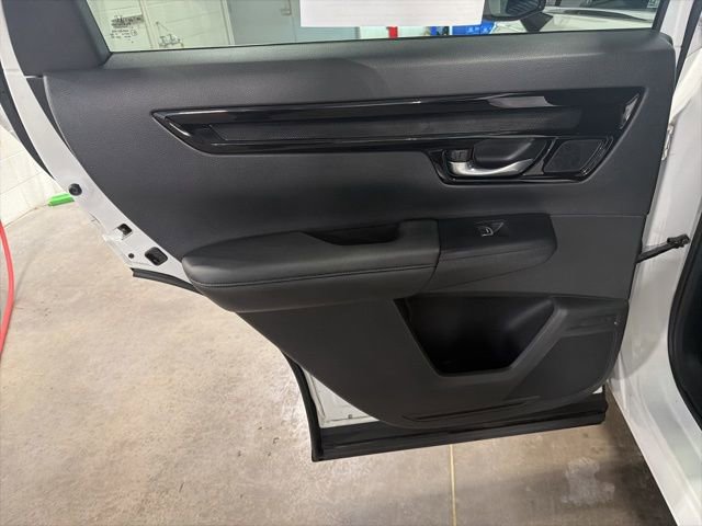 Used 2023 Honda CR-V EX-L image 10