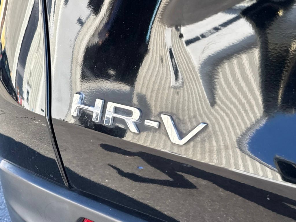 Used 2023 Honda HR-V Sport image 11