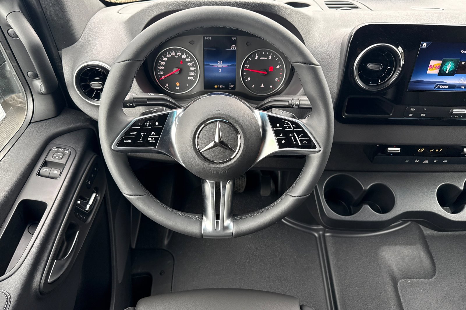 New 2026 Mercedes-Benz Sprinter 2500 image 13