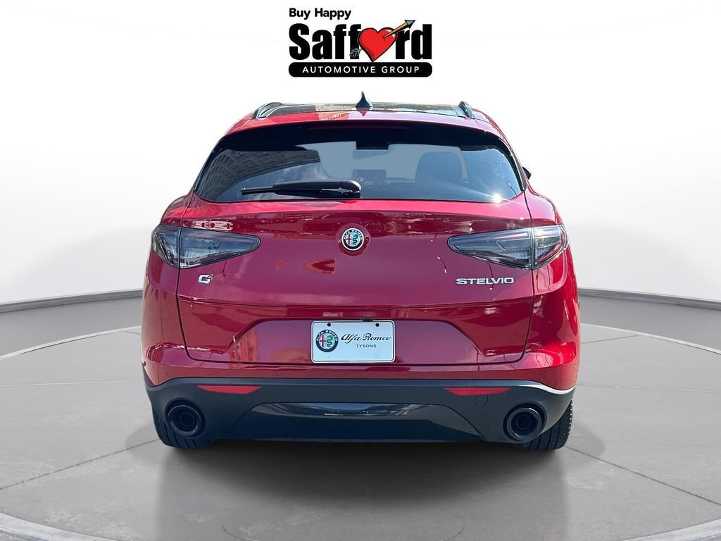 New 2026 Alfa Romeo Stelvio Sprint AWD/4WD image 7