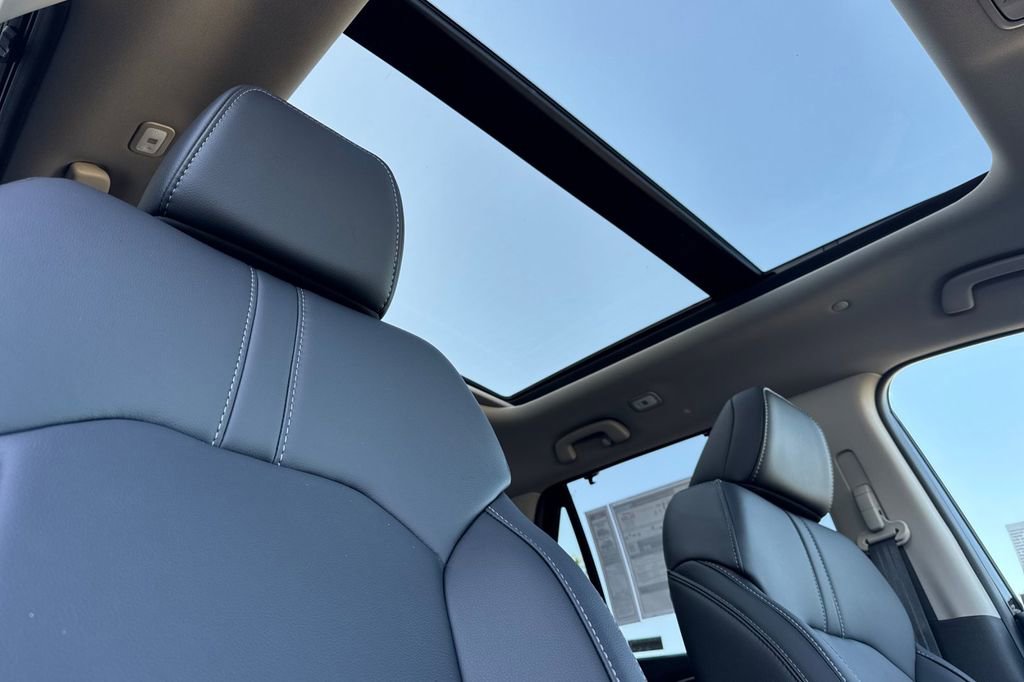New 2026 Honda Pilot Touring image 20