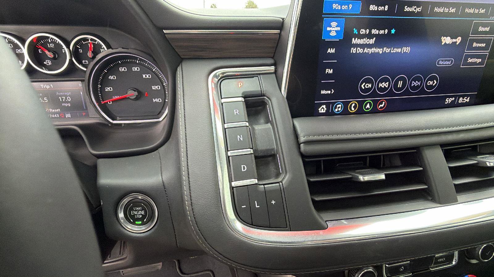 Used 2021 Chevrolet Tahoe Z71 w/ Luxury Package image 32