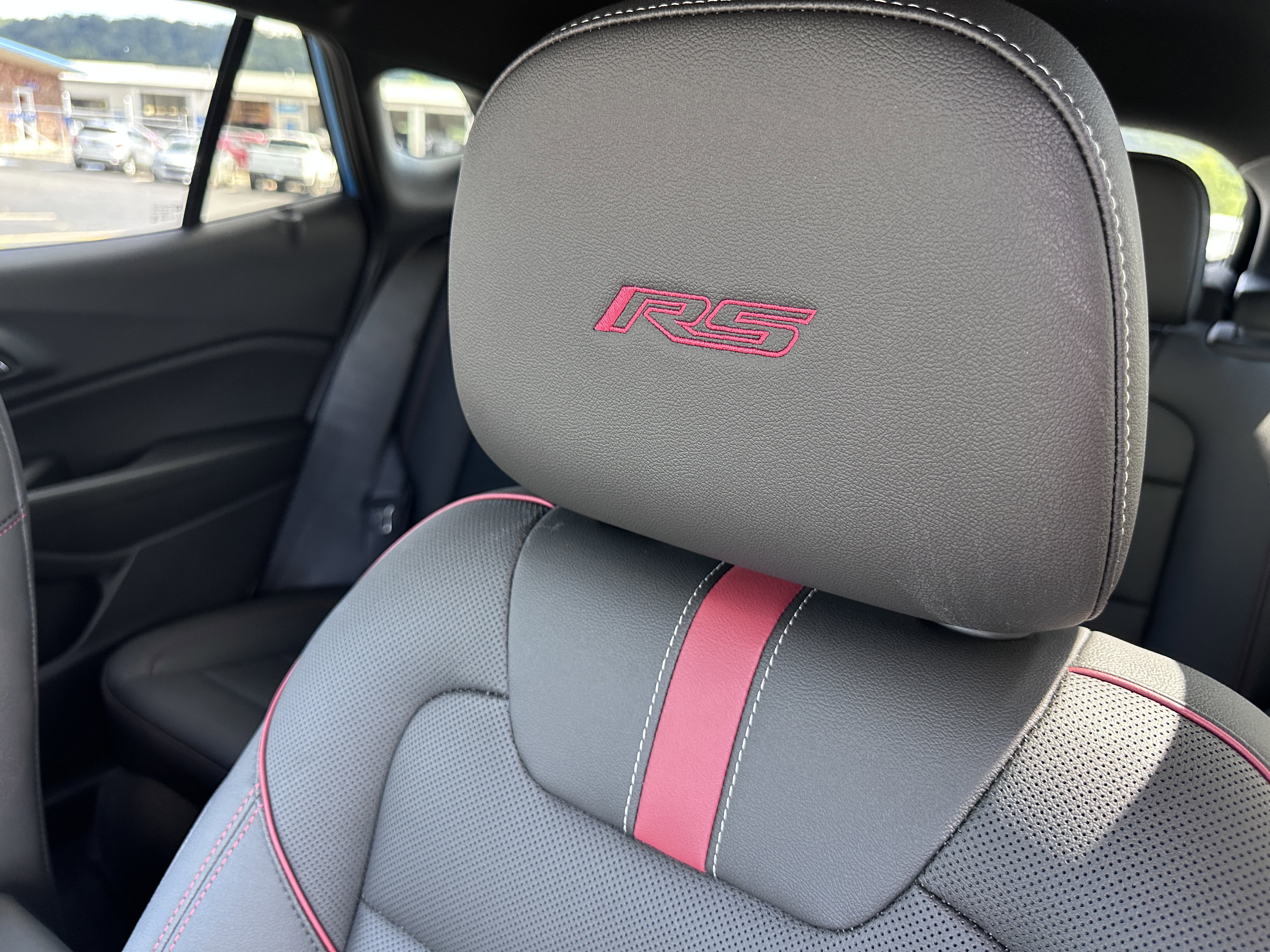 New 2025 Chevrolet Trax RS w/ Driver Confidence Package image 16