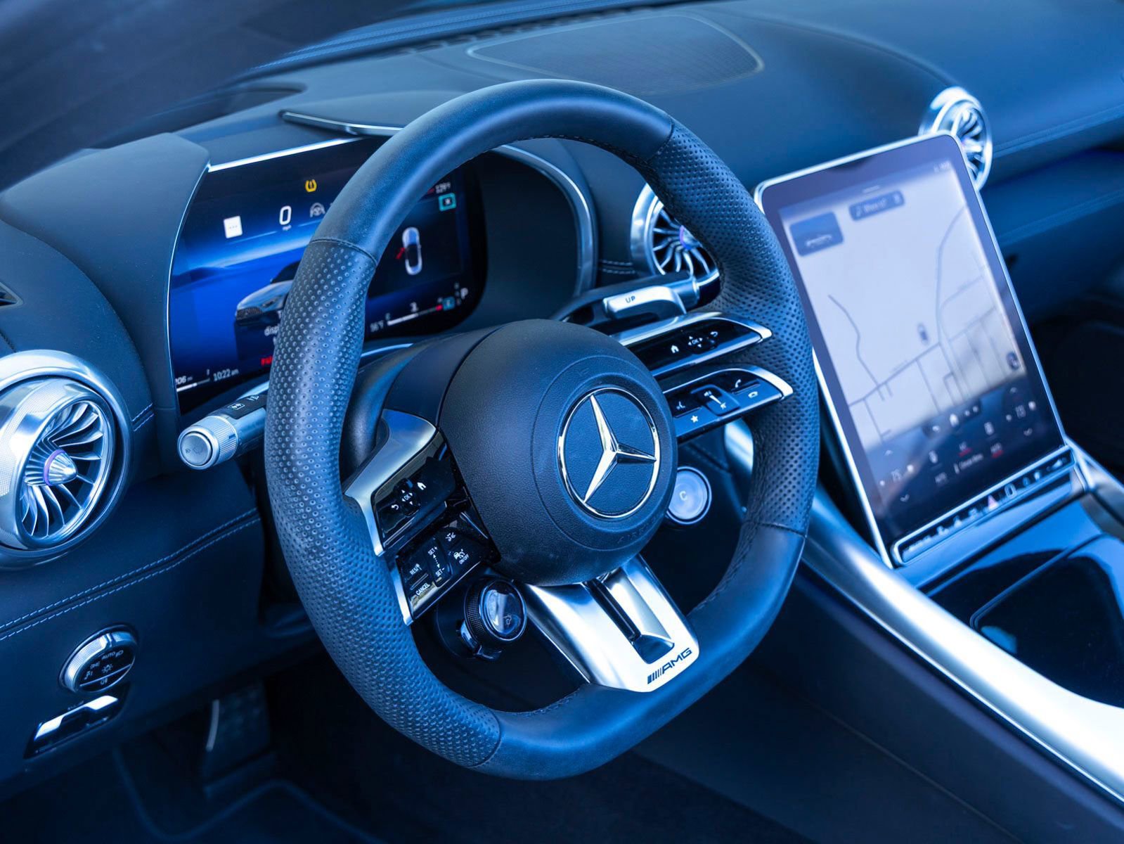 Used 2022 Mercedes-Benz SL 55 AMG 4MATIC image 17