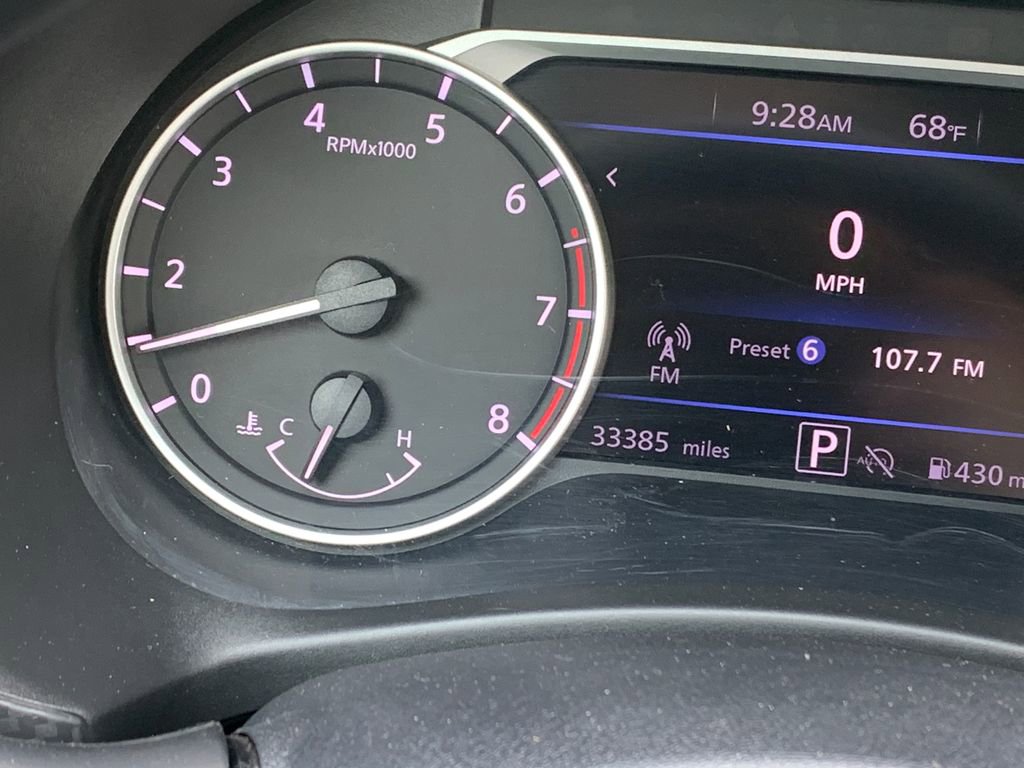 Used 2024 Nissan Sentra SV FWD image 10