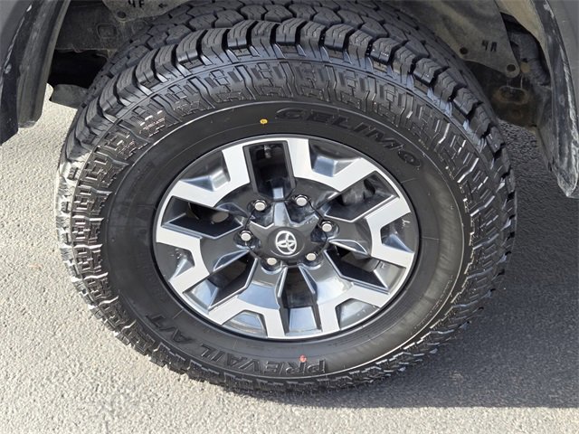 Used 2023 Toyota Tacoma TRD Off-Road image 8