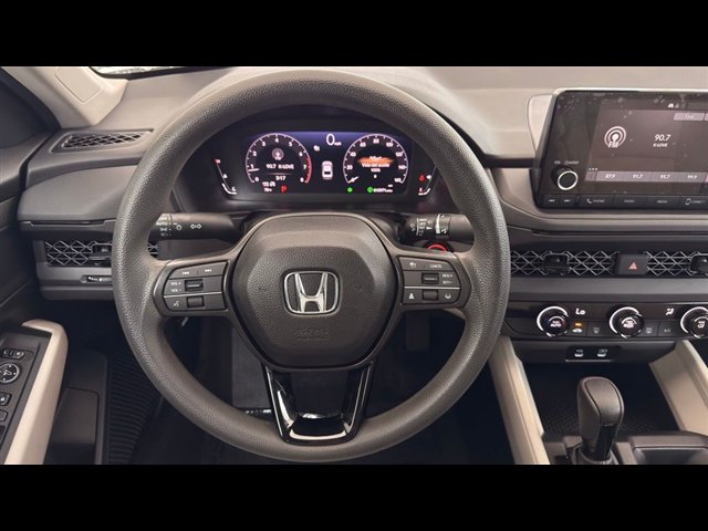 Certified 2025 Honda Accord LX image 21