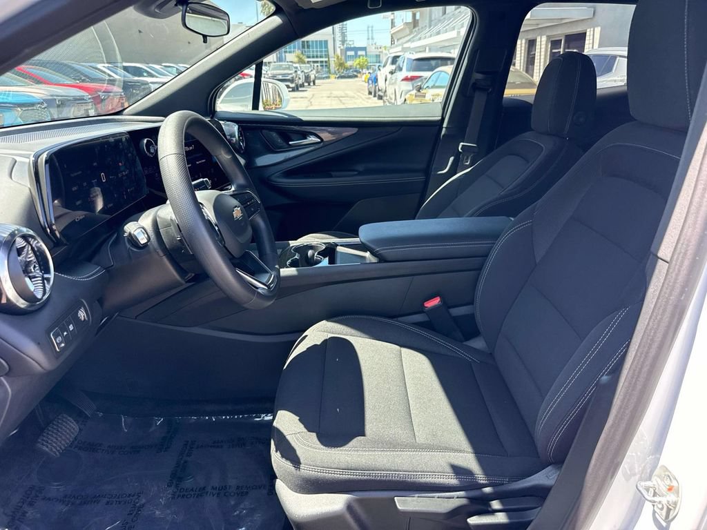 Used 2026 Chevrolet Blazer EV LT w/ LPO, All-Weather Mat Package FWD image 21