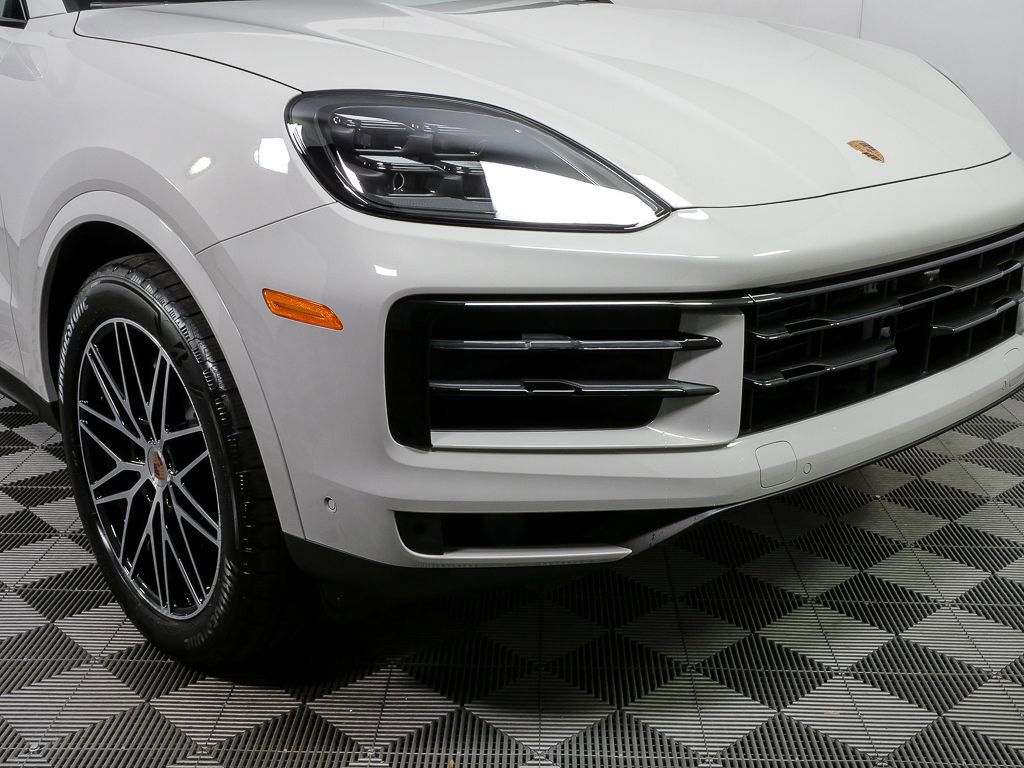 New 2026 Porsche Cayenne image 39