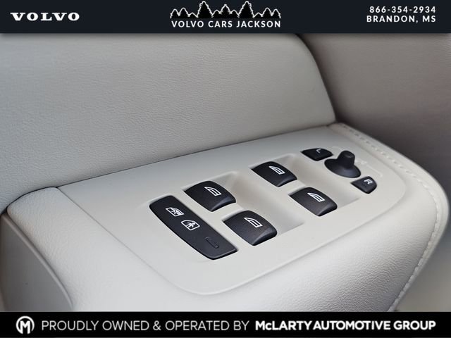New 2026 Volvo XC60 B5 Ultra w/ Protection Package Premier image 16