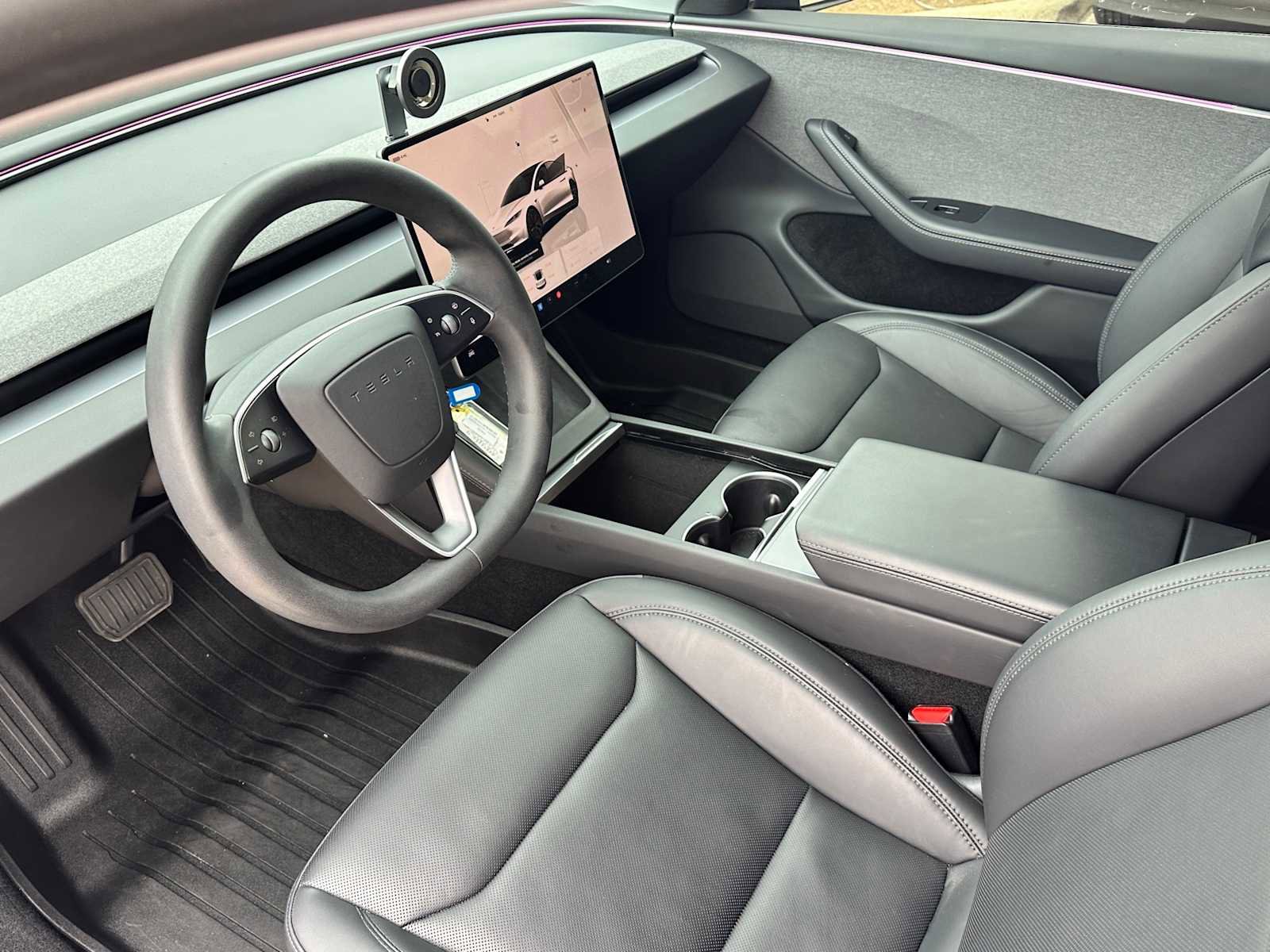 Used 2025 Tesla Model 3 Long Range image 9