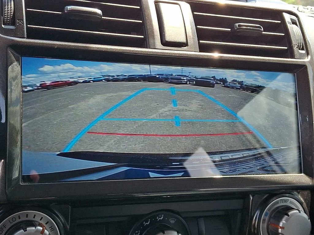 Used 2015 Toyota 4Runner Trail AWD/4WD image 27