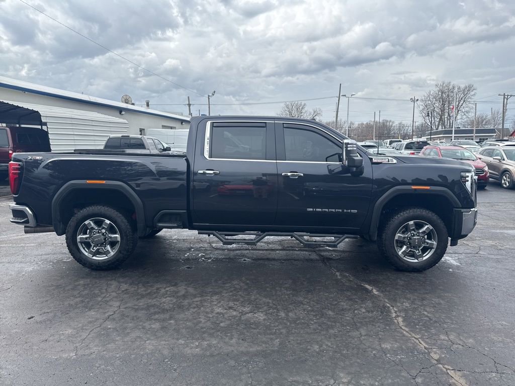 Used 2025 GMC Sierra 2500 SLT image 8