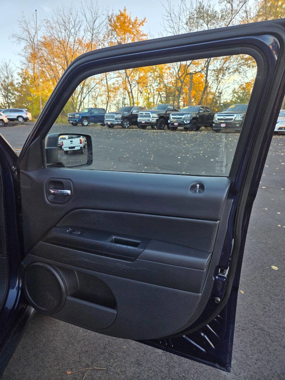 Used 2013 Jeep Patriot Sport w/ PWR Value Group image 9