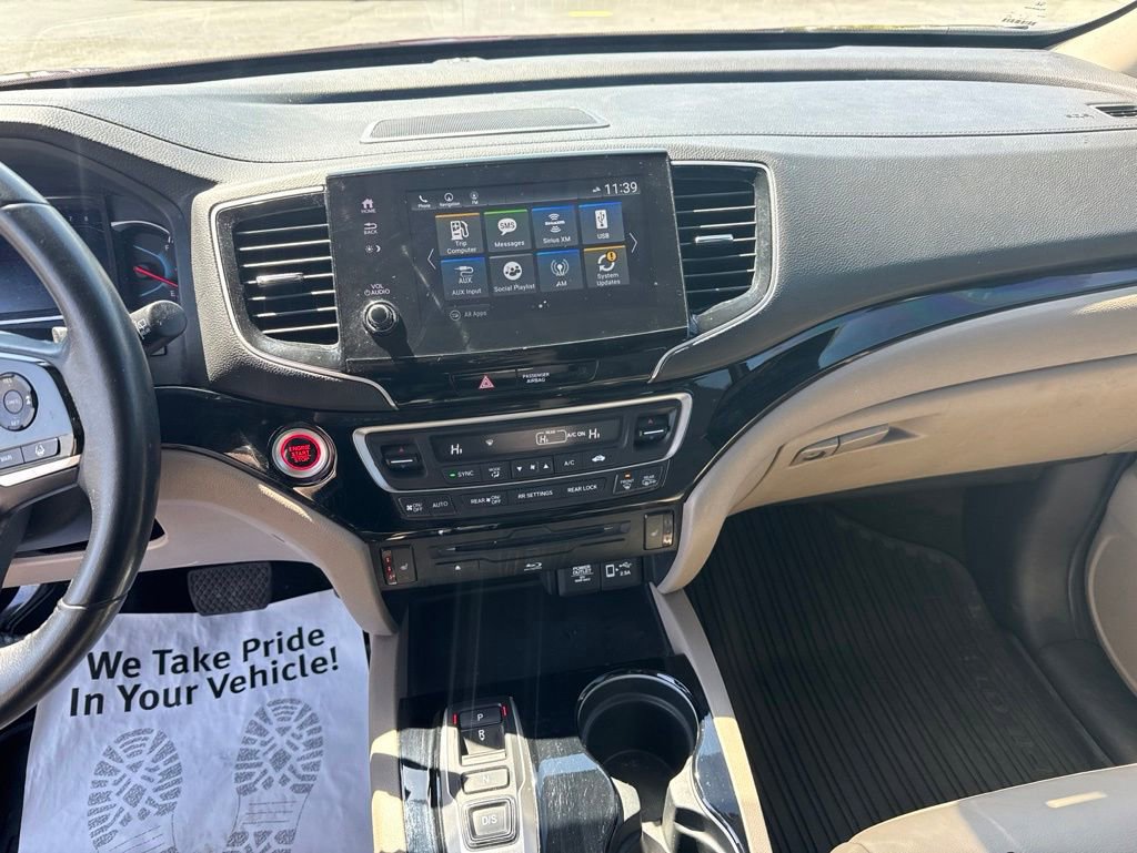 Used 2022 Honda Pilot Touring image 16