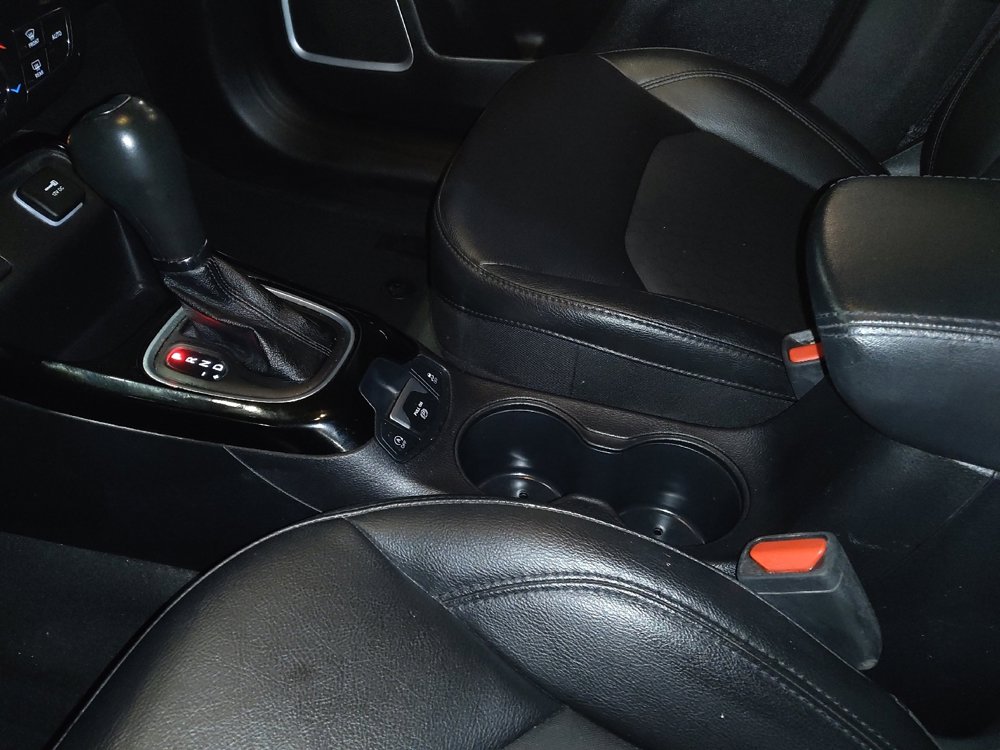 Used 2021 Jeep Compass Latitude image 26