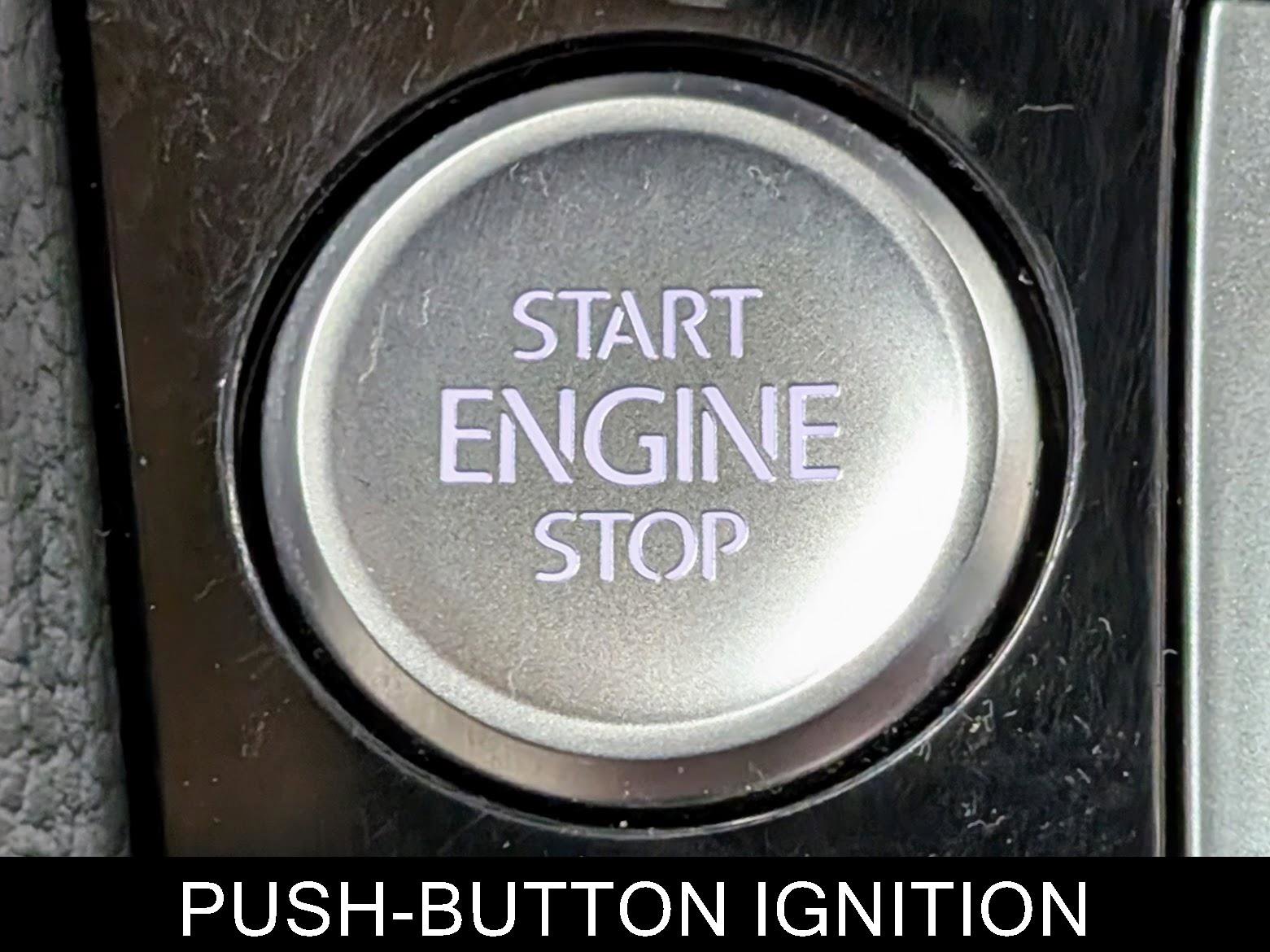 Used 2019 Volkswagen Golf 4-Door image 29