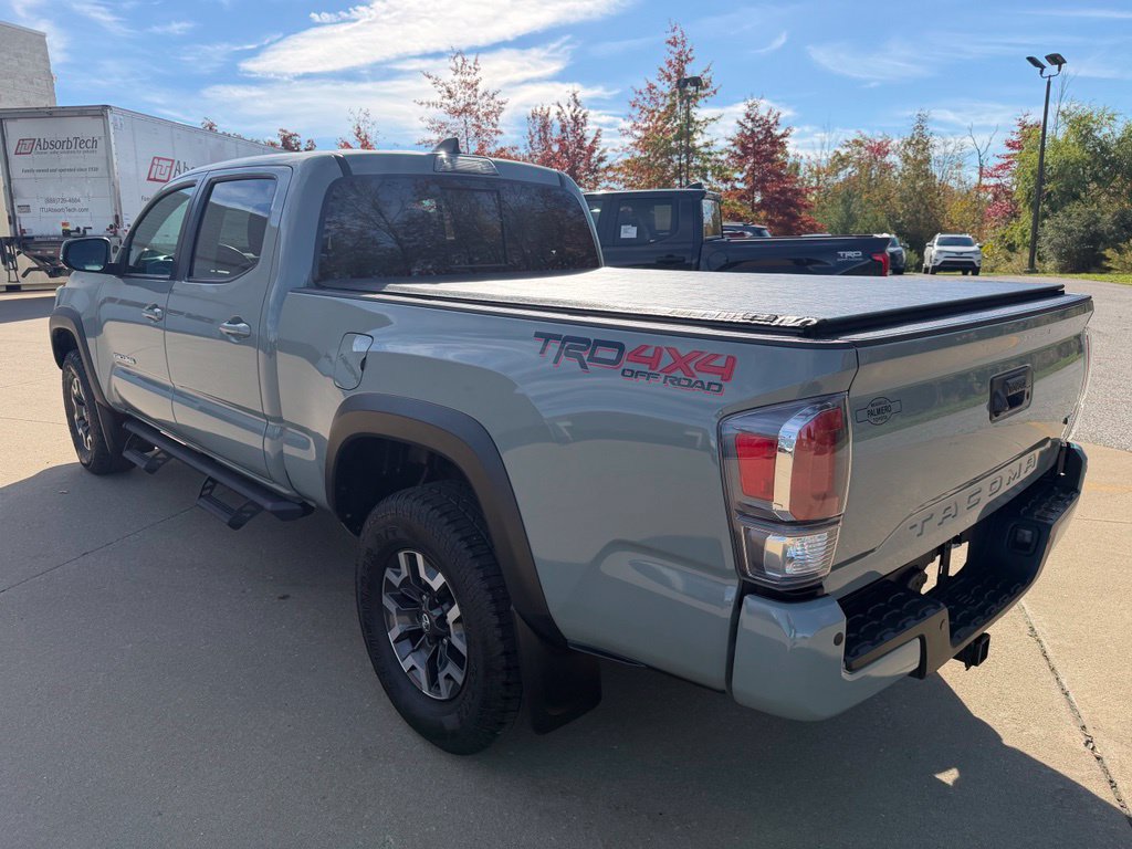 Certified 2023 Toyota Tacoma TRD Off-Road w/ TRD Premium Off Road Package AWD/4WD image 3