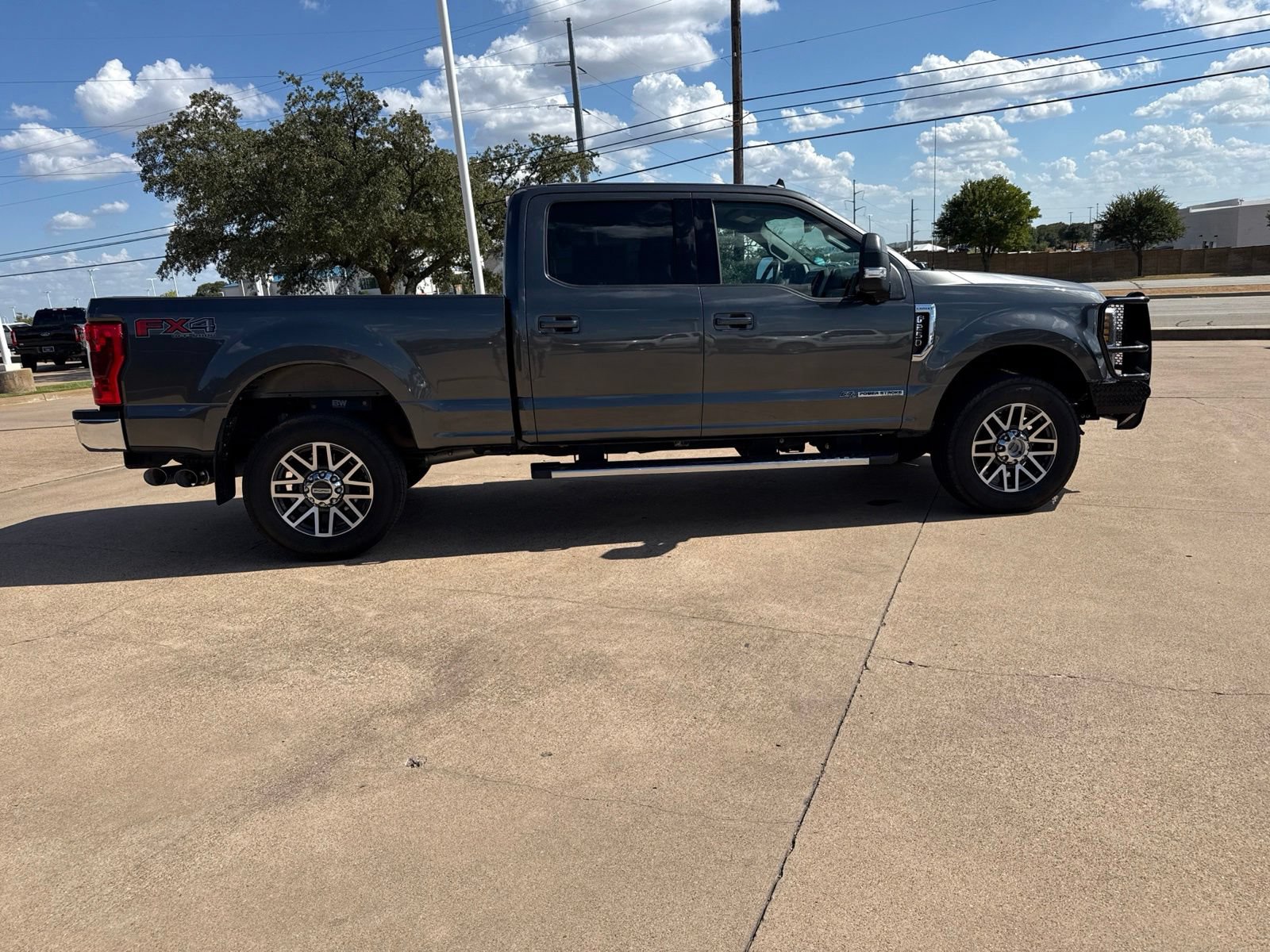 Used 2019 Ford F250 Lariat w/ Lariat Value Package AWD/4WD image 8