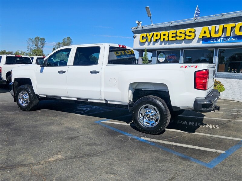 Used 2017 Chevrolet Silverado 2500 W/T AWD/4WD image 3