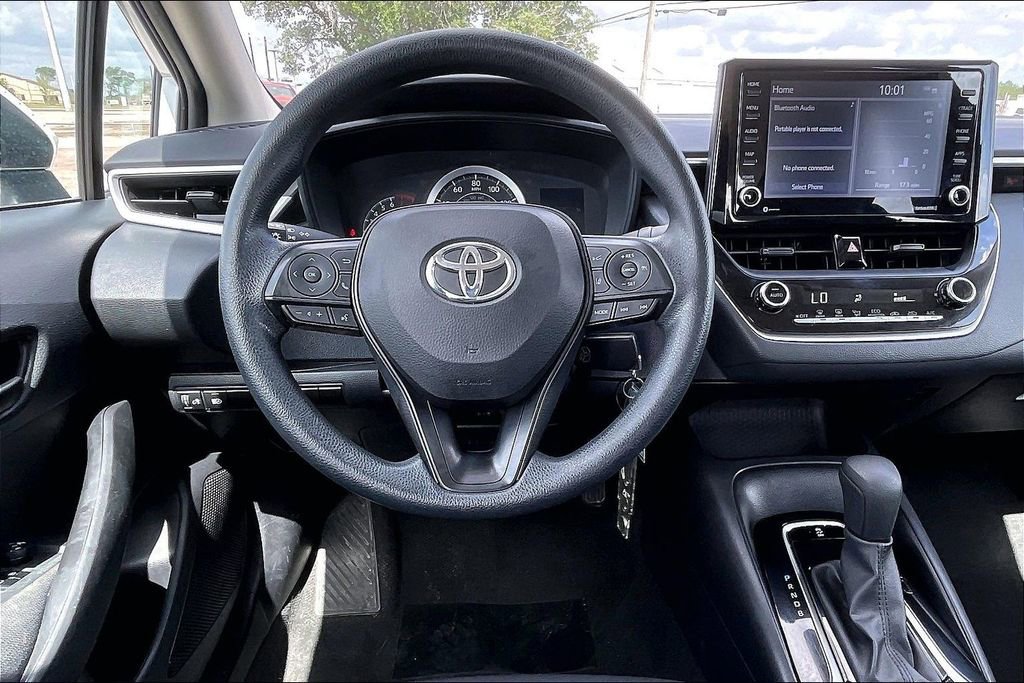 Used 2022 Toyota Corolla LE FWD image 8
