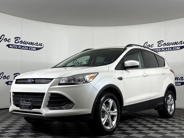 Used 2016 Ford Escape SE w/ Equipment Group 201A AWD/4WD image 3