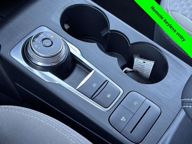 Used 2020 Ford Escape SE image 22