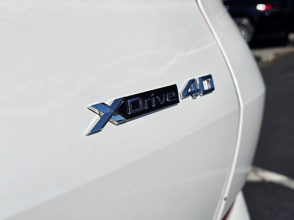 Used 2024 BMW X6 xDrive40i AWD/4WD image 15