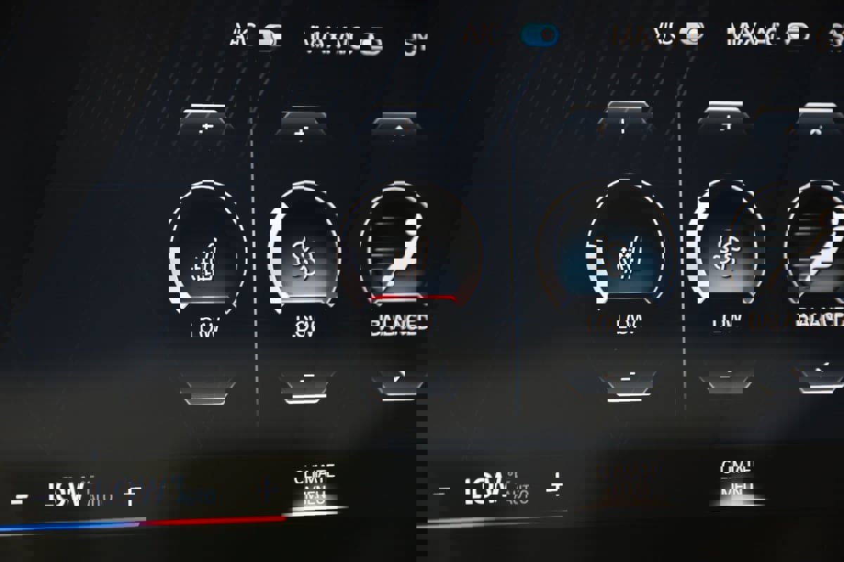 Used 2024 BMW M3 CS w/ M Driver's Package image 8